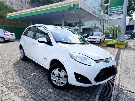 FORD FIESTA 1.6 MPI CLASS HATCH 8V FLEX 4P MANUAL